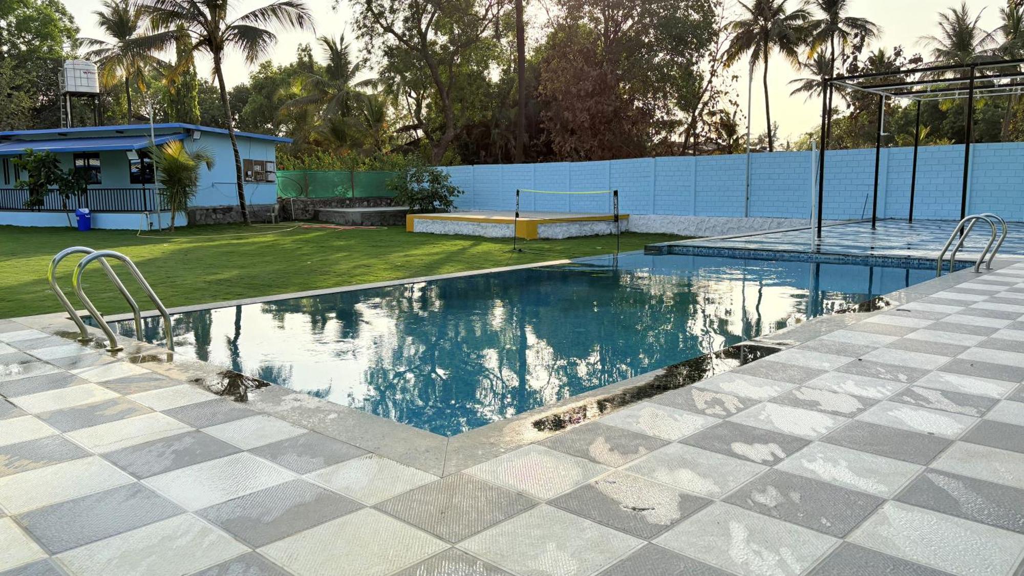 Deep Bhavani Resort كارجات المظهر الخارجي الصورة